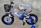 Voiture et vélo pour enfants