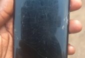 Samsung galaxy S8 écran fissuré