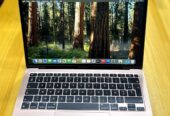 MACBOOK AIR RETINA M1 2020