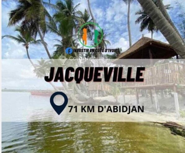 TERRAIN BORDURE ROUTE-MER JACQUEVILLE