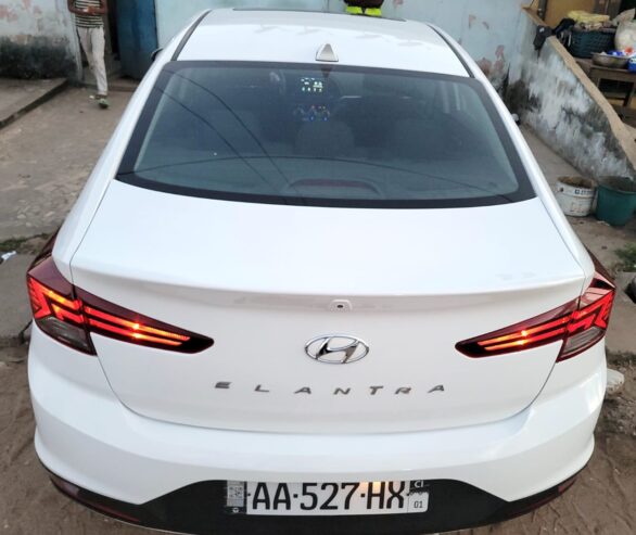 Hyundai elantra