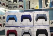 Manette PS5 DualSense – Technologie immersive et design ergonomique